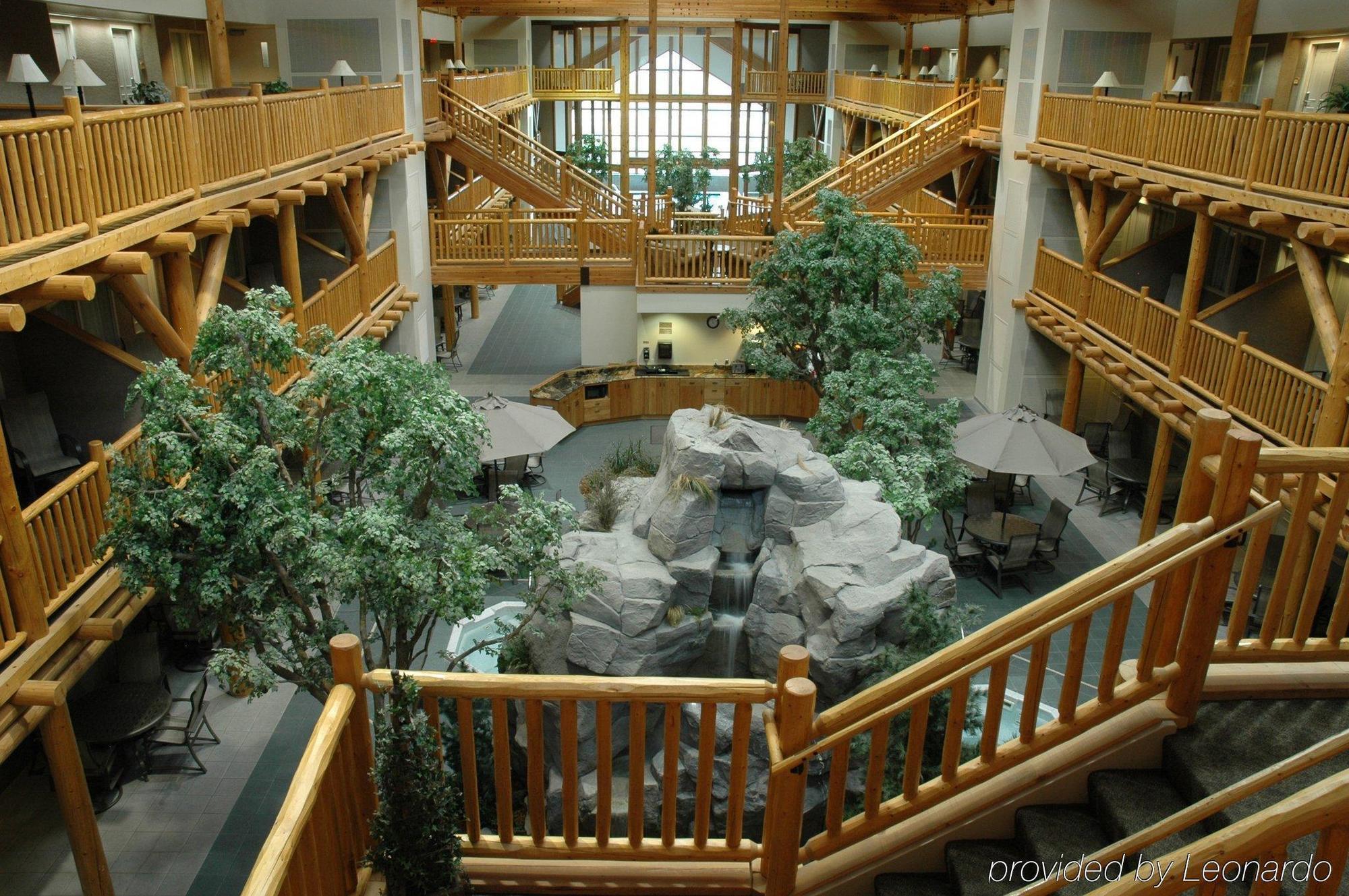C'Mon Inn Missoula Interior photo