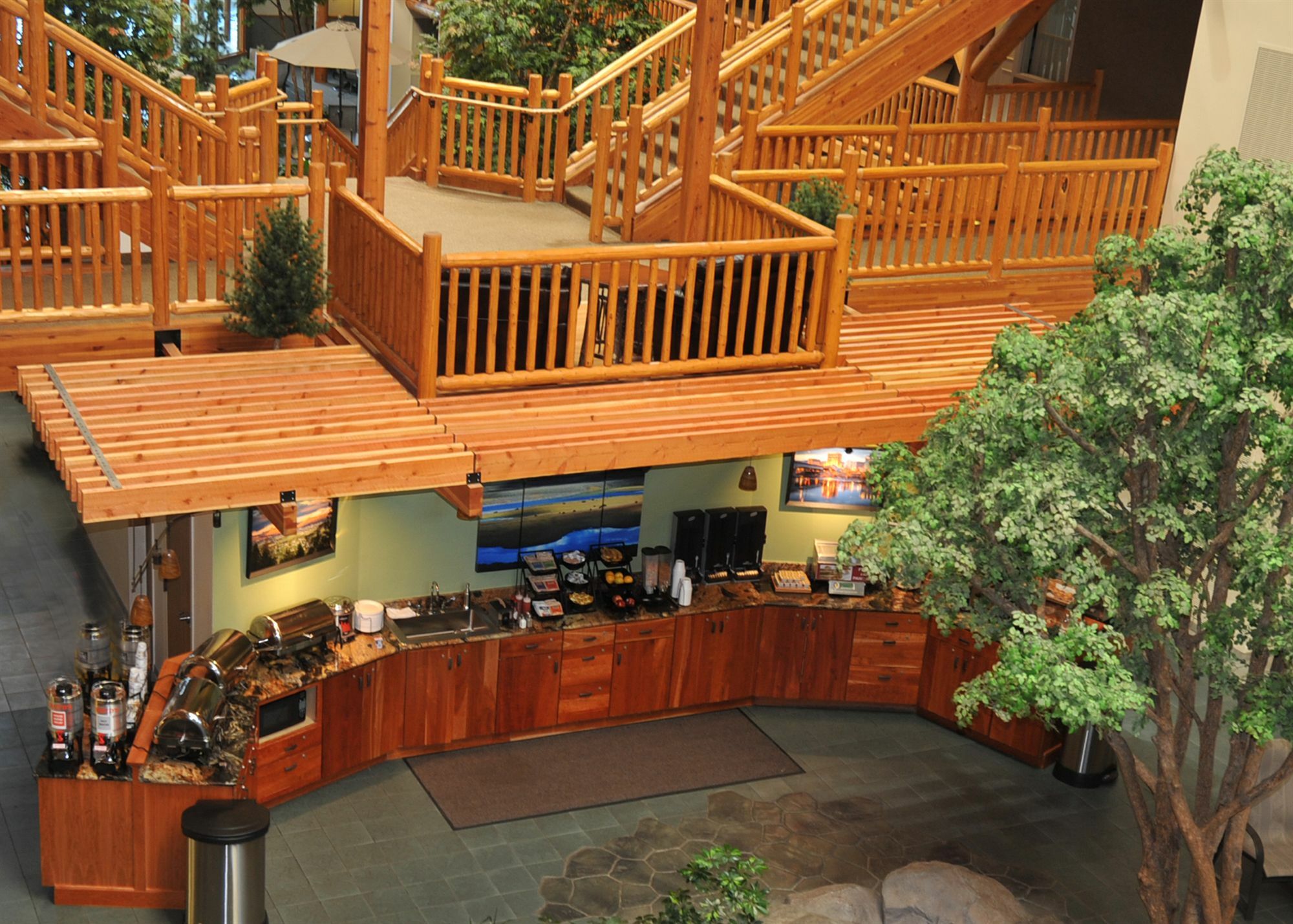C'Mon Inn Missoula Exterior photo